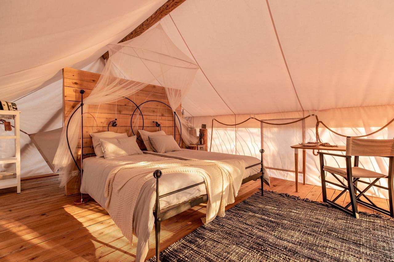 Plage Cachée - Glamping Vrboska Exterior foto