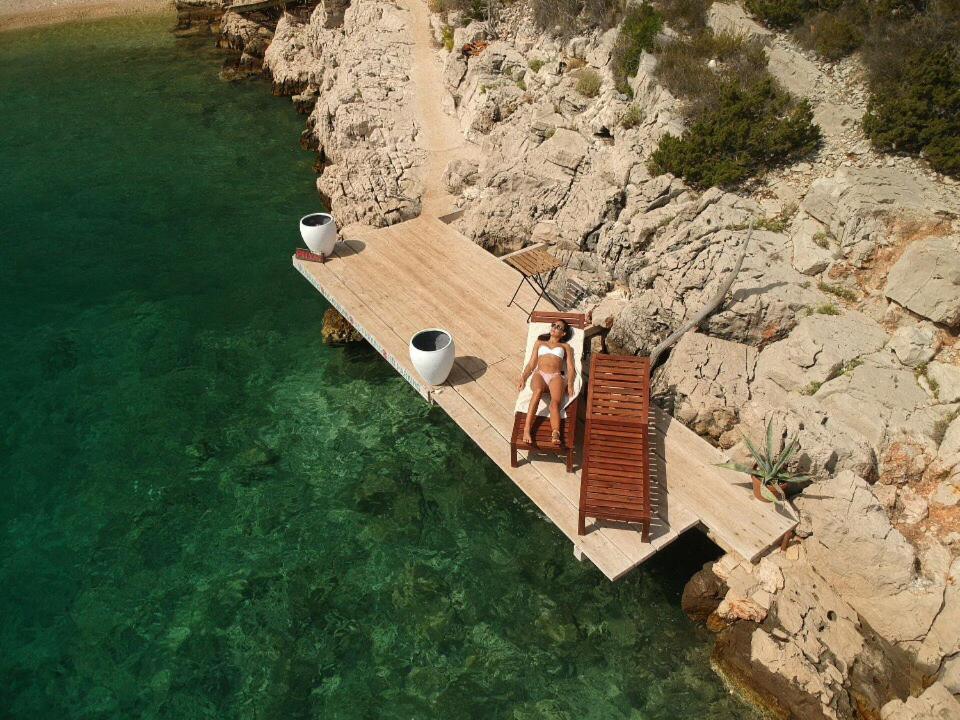Plage Cachée - Glamping Vrboska Exterior foto